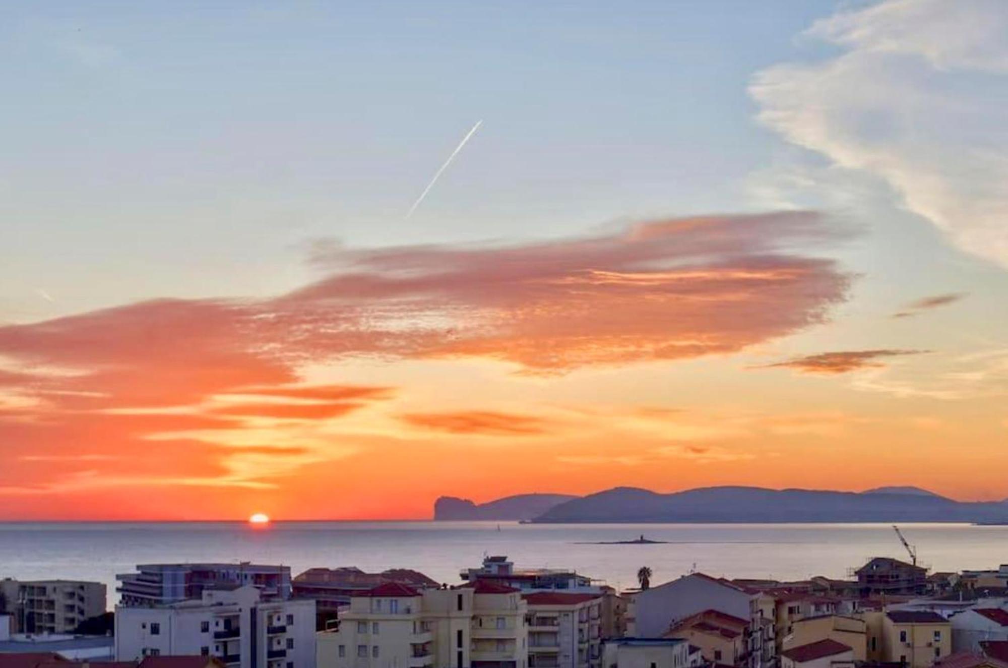Sea View Terrace Masala Close To The Of Lido Di San Giovanni In Alghero